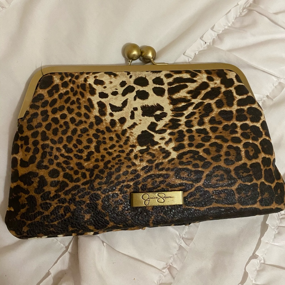 Jessica Simpson leopard bag purse clutch